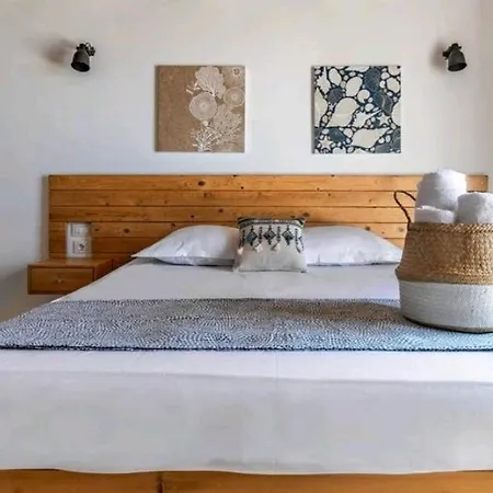 Casablanca Bed and Breakfast *